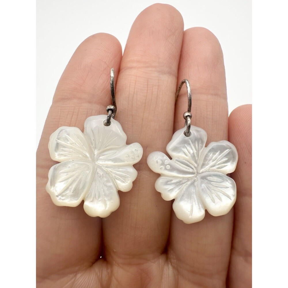 Vintage Mother Of Pearl Carved Hibiscus Flower Earrings